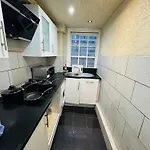 1 Bedroom Flat In Central London